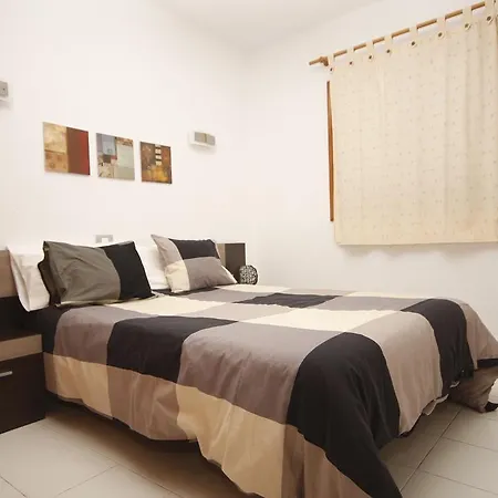 Panelo Apartamento *